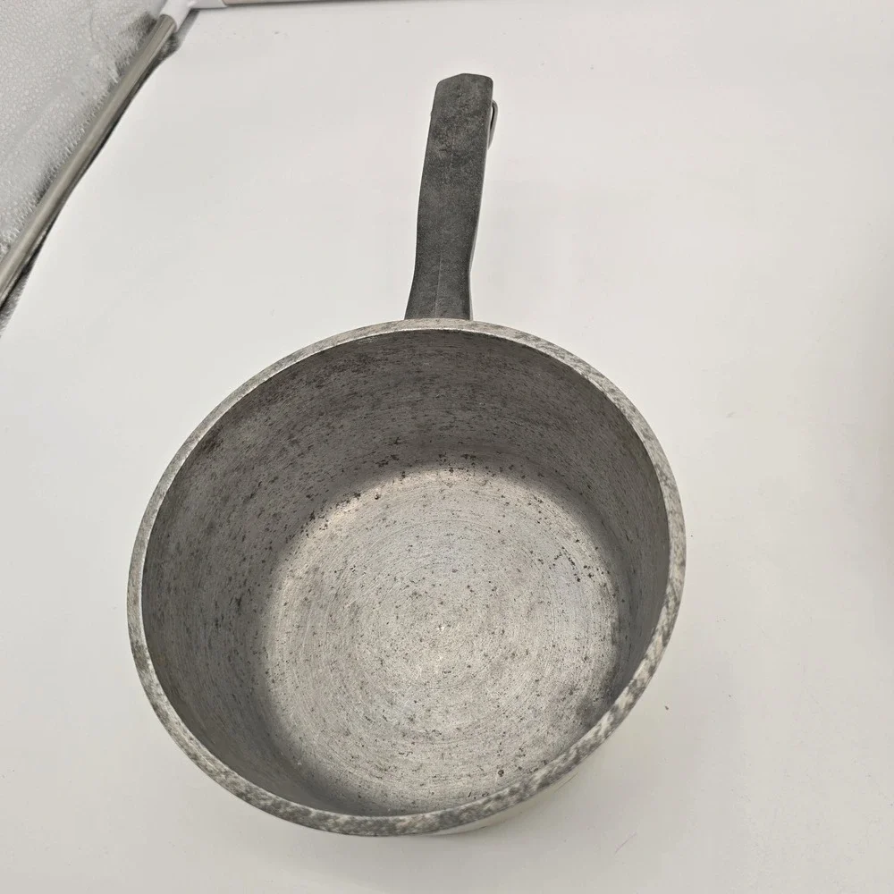 2 VTG Club Yellow Harvest Gold Thick Cast Aluminum Cookware 2 Quart‎ & 3 Quart